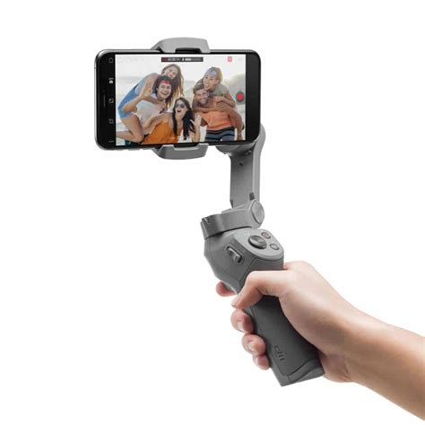 8 iPhone Gimbal Stabilizers For 2020 Compared: Which Is The Best?