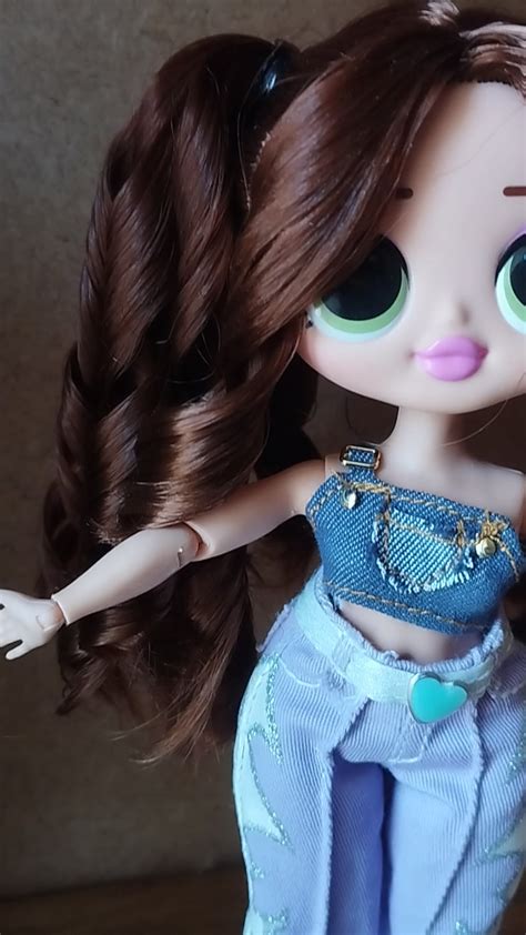 What hair type does Lol OMG dolls have? : r/Dolls