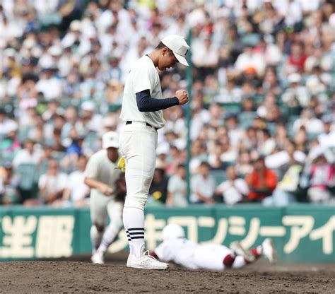 【甲子園】日大三エース安田虎汰郎が好救援で2回戦を突破 “魔球”を操り7回13を無失点 高校野球夏の甲子園写真ニュース 日刊スポーツ