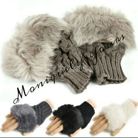 Foxy Fingerless Gloves - Stay Warm and Stylish