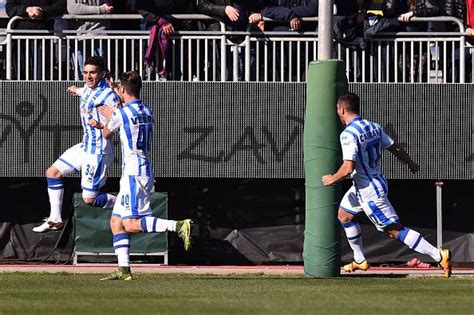 Pescara Squadra In Ritiro Per Preparare La Trasferta Di Terni