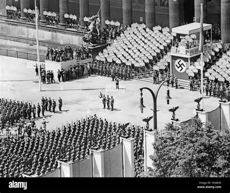 Wehrmacht heer farbe Fotos und Bildmaterial in hoher Auflösung Alamy