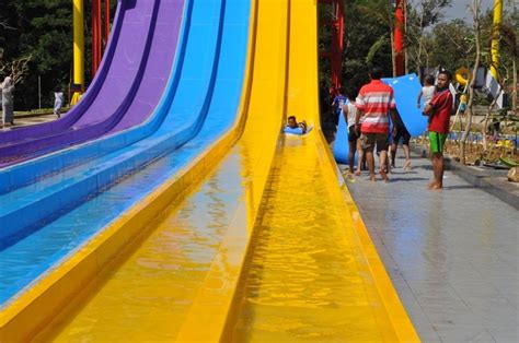 Sangkan Resort Aqua Park Merupakan Taman Rekreasi Air Terbesar