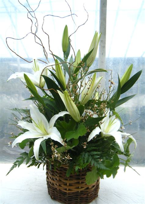 Lily Basket Funeral Flowers In Lexington Ky Michlers Florist