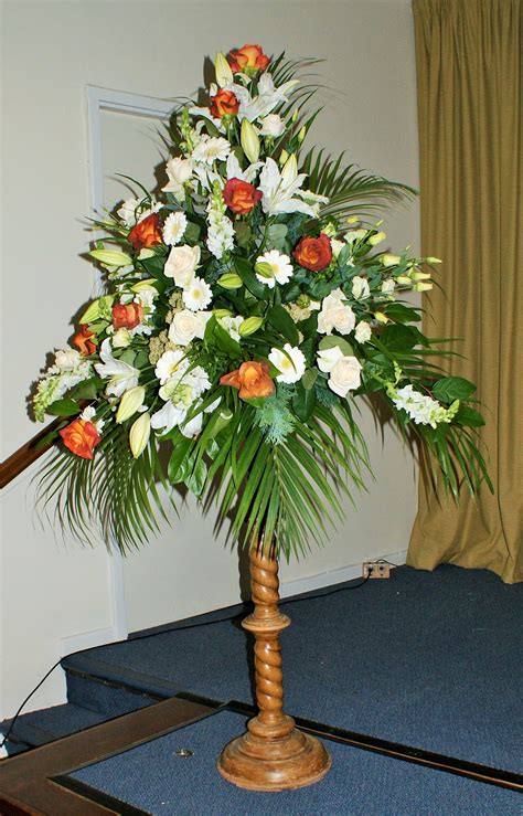 Pedestal Arrangements Belper Florist Derby Flowers Floraline