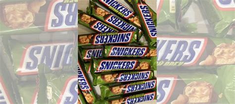 Шоколадный батончик Snickers лесной орех 81гр купить в Казани | Товары ...