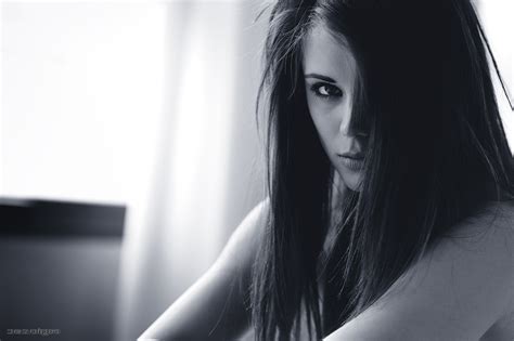 Giovanni Zacche Brunette Looking At Viewer Face Markéta Stroblová Eyes Sensual Gaze