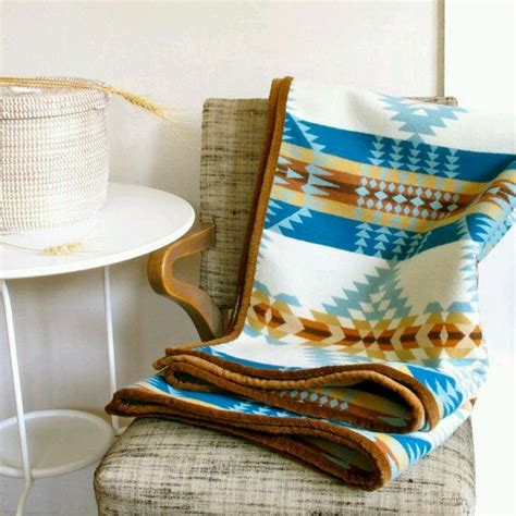 NATIVE AMERICAN BLANKETS,FLEECE BLANKETS (THROWS)