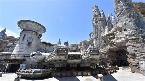 Disneyland drops prices for Star Wars themed experiences