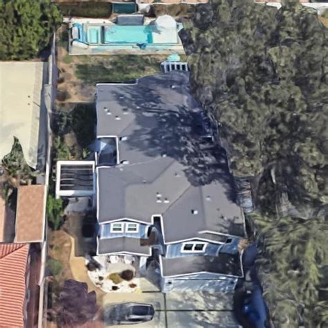 Robert Woods House In Woodland Hills CA Google Maps