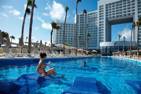 Hotel Riu Palace Peninsula Hotel In Cancun Hotel In Mexico