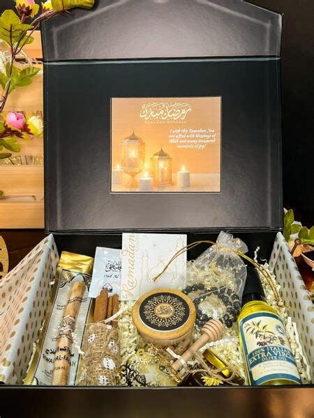 Revaayat Send Ramadan Gift Box To Usa