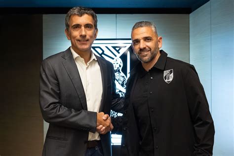 Oficial Rui Borges O Novo Treinador Do Vit Ria De Guimar Es