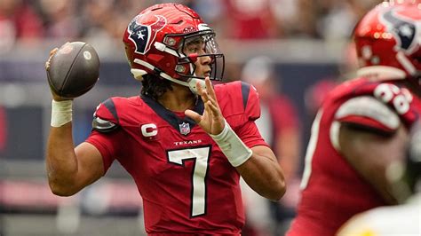 Houston Texans Quarterback C J Stroud S Td Pass To Wide Receiver Nico Collins Caps Texans