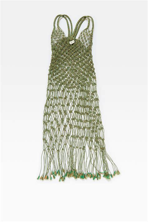 Este Detalle Tiene M S De A Os Y Es La Clave Para El Naked Dress Del Verano Vogue Espa A