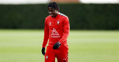 Five things spotted during Southampton training as midfielder returns ...