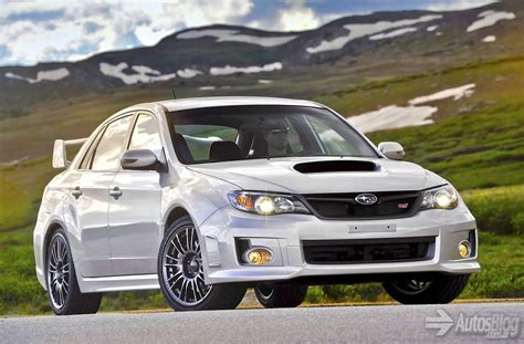 Lanzamiento: Subaru Impreza WRX STi 305 CV