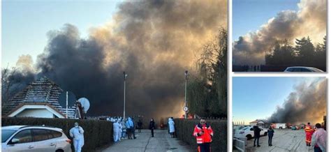 Incendiu De Proportii La Depozitul Unei Fabrici De Produse De Patiserie