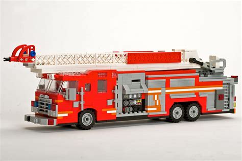 Moc Wide Fire Truck Ladder Lego Town Eurobricks Forums