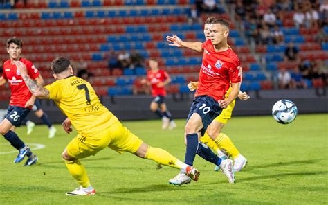 FC Saarbrücken und Unterhaching trennen sich Unentschieden