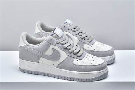 Nike Air Force 1 Low White/Light Smoke Grey Suede Pas Cher - FavSole.com