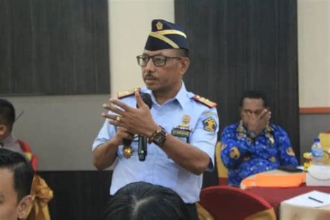 Hadir Sebagai Narasumber Kakanwil Kemenkumham Papua Sosialisasi