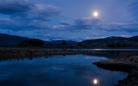 Night River Lake Mountains Sky Wallpaper Coolwallpapersme