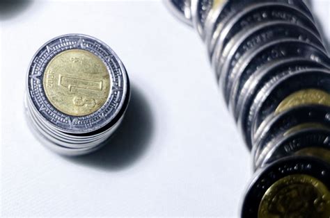 Habrá Cambios En Las Monedas De 1 2 Y 5 Pesos Conócelos