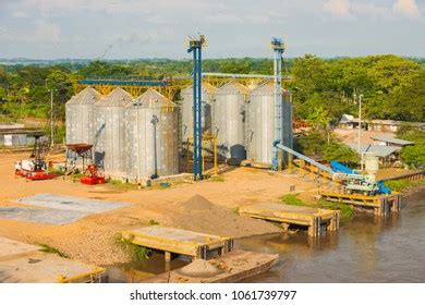 Barrancabermeja Oil Refinery Colombia Stock Photo 1061739797 | Shutterstock