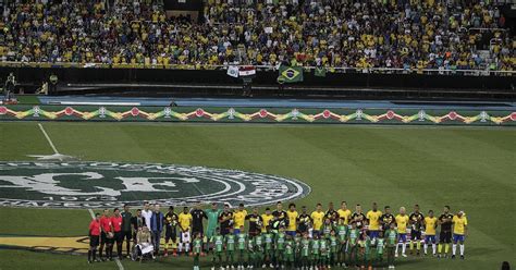 No Mundo Da Notícia Esporte No Jogo Da Amizade Brasil Vence A