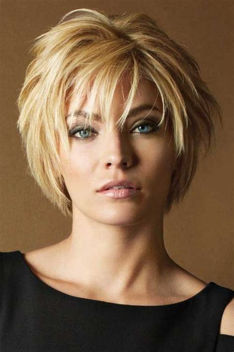 La moda en tu cabello: Lindos Cortes de pelo corto en capas para mujeres