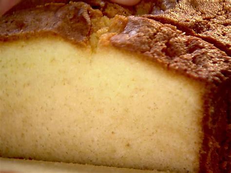 Ina S Pound Cake The Charm Of Home Ina S Lemon Pound Cake Add 2 Teaspoons Vanilla Extract