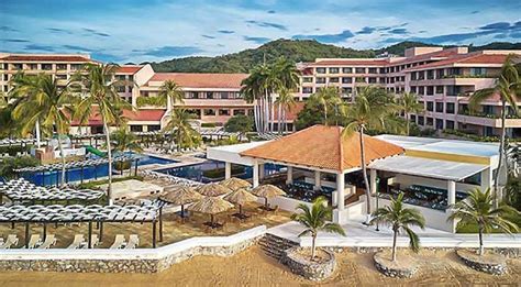 All-Inclusive Resorts in Huatulco