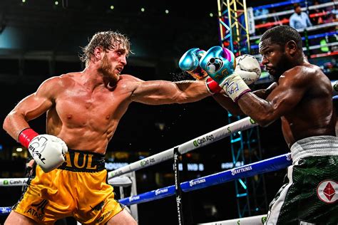 Logan Paul goes the distance in Floyd Mayweather exhibition bout