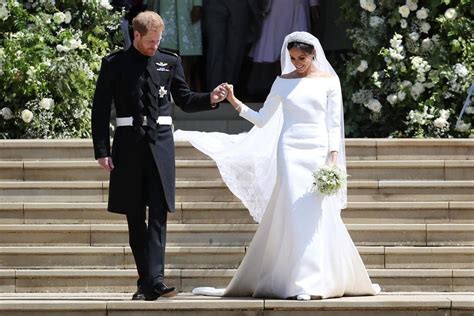 Meghan Markle Wedding Dress Royal Bride Stuns In Gorgeous Givenchy Gown As She Marries Prince