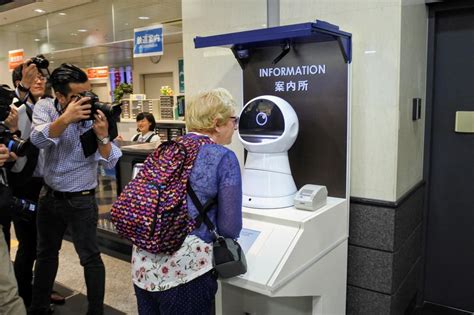 「aiロボ」がご案内 大阪駅で新システムの実証実験 梅田経済新聞