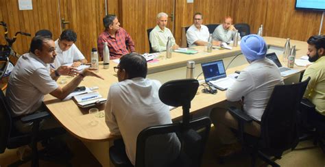 Div Reviews Progress Of Ongoing Jammu Smart City Projects Jammu