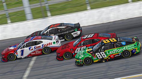 Enascar Coca Cola Iracing Series Race Preview Chicago