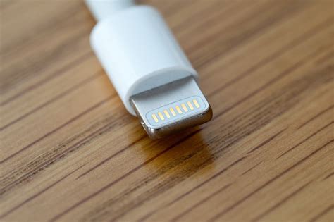 IPhone 14 Pro Oubliez Le Port USB C Apple Mise Sur Le Lightning 2