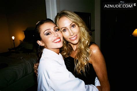 Miley Cyrus Stuns In Sexy Lingerie For Gucci Beauty Event At Beverly Hills Mansion Aznude