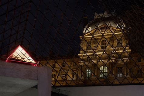 Spend the night in the Louvre courtesy of Airbnb - The Spaces