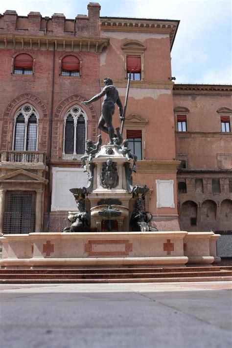 Fountain With Nude Statue Of Neptune And The Old Palace In Bologna 12599322 Stock Photo At Vecteezy