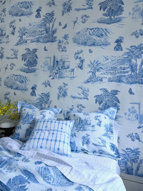 Toile de Jouy Fabric: A Stylish Wallpaper Glossary