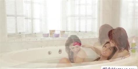 Bikini Bounce Cassie Laine Tnaflix