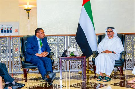 TANZANIA ABU DHABI ZATILIANA SAINI MKATABA KUJENGA NJIA YA KUSAFIRISHA