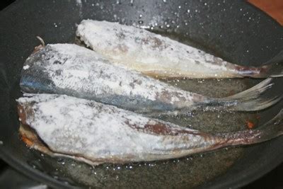 Скумбрия эскабече(испанская кухня) : Рыбные блюда