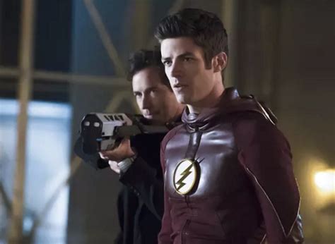 The Flash Finale Photo - The Hollywood Gossip