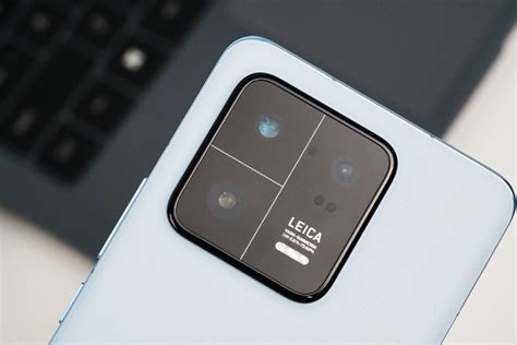 Xiaomi не стала жадничать и положила зарядное устройство в стандартный ...