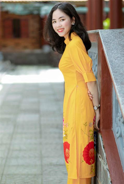 Hai hot girl Olympia nổi tiếng vì nhan sắc xinh đẹp giờ ra sao