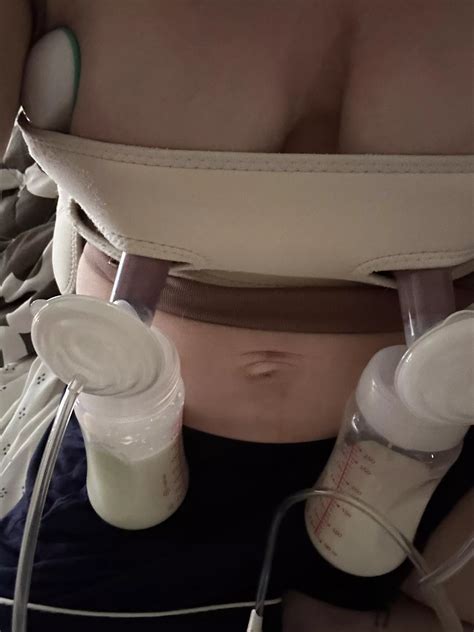 Milky MILF Nudes Lactation NUDE PICS ORG